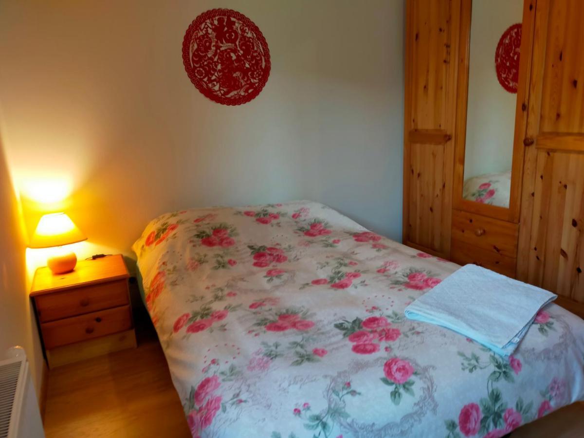 chambre privée Annemasse Exterior foto