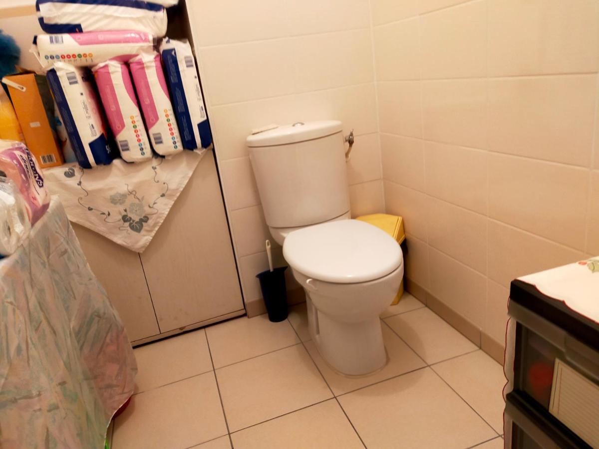chambre privée Annemasse Exterior foto