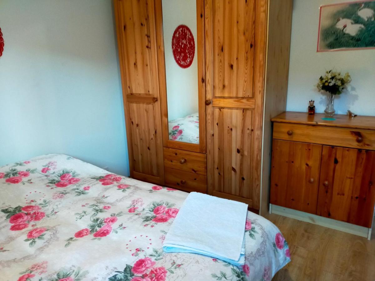 chambre privée Annemasse Exterior foto